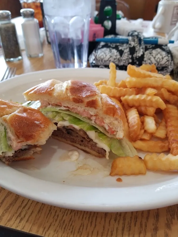 Cheeseburger and Fries
